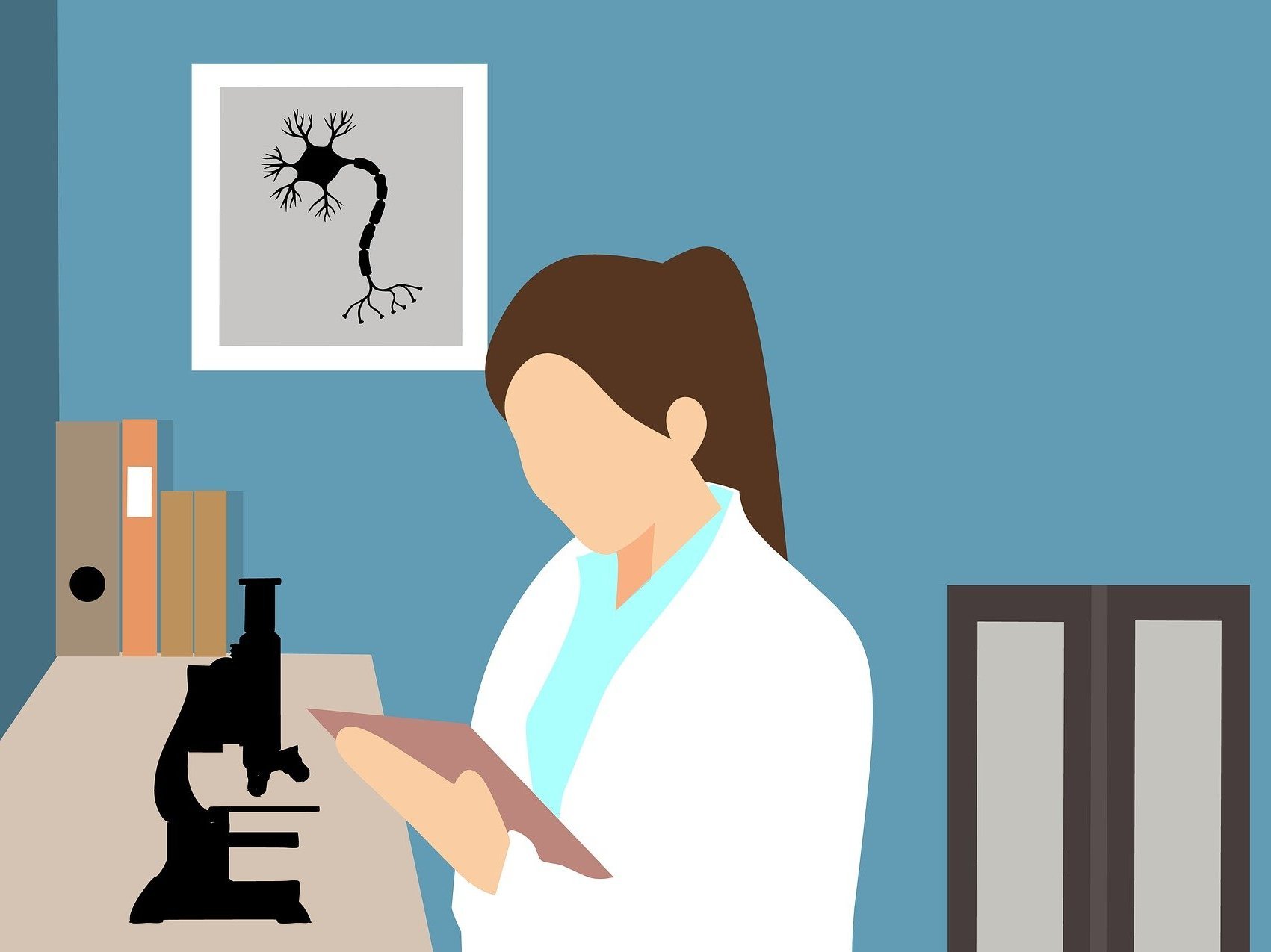 Forscherin am Mikroskop