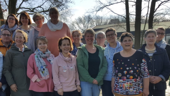 Bild: Gruppenfoto der jungen Rheumatikern aus Niedersachsen